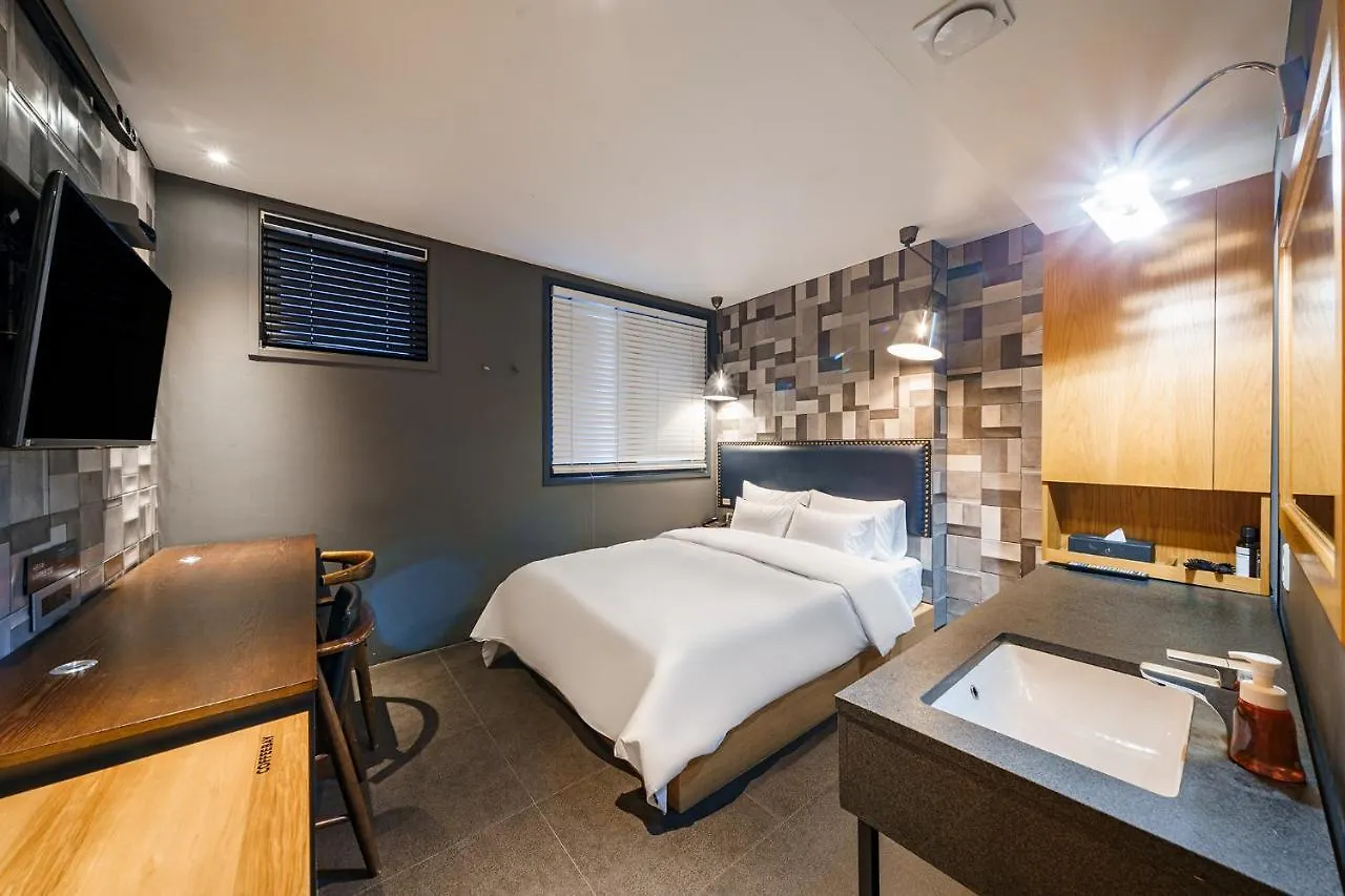 סיאול H-Avenue Hotel Yeoksam
