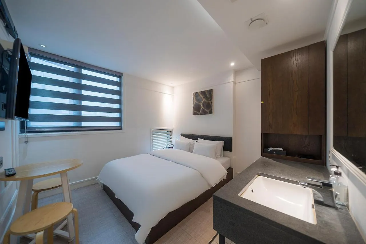 סיאול H-Avenue Hotel Yeoksam