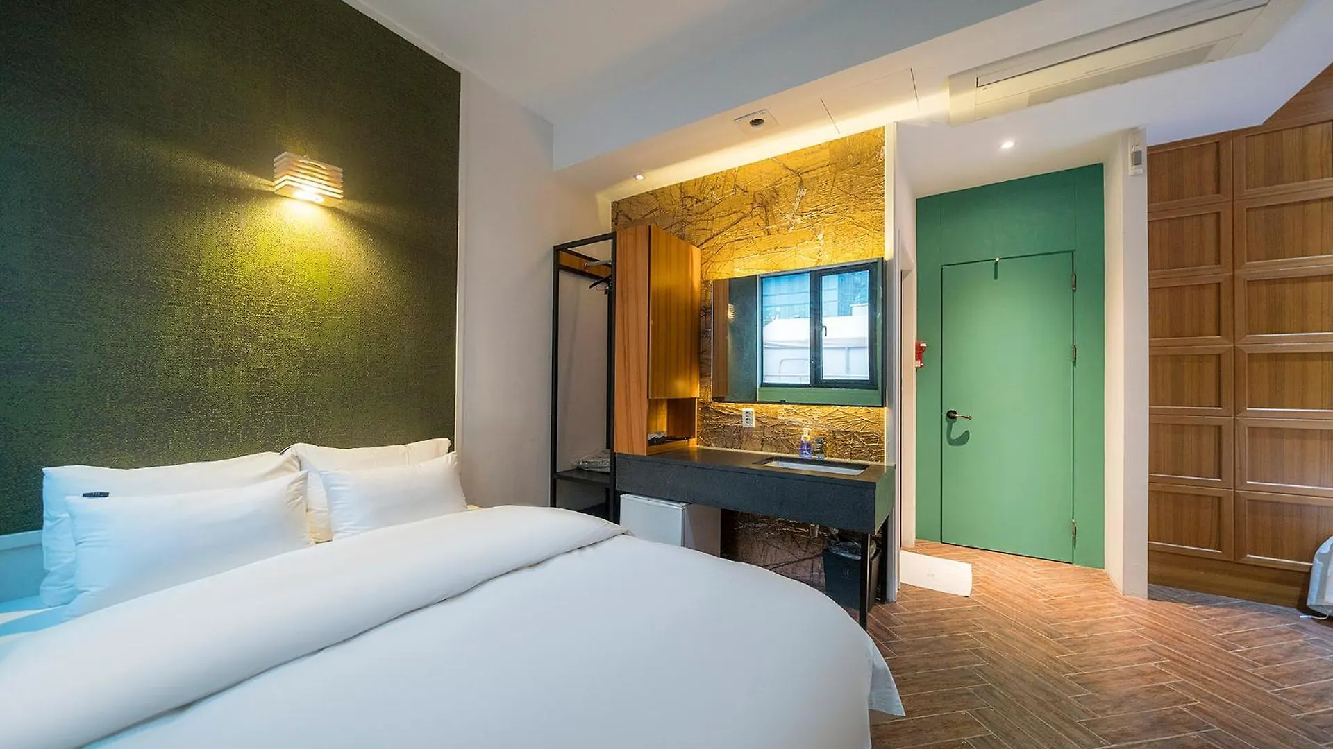 סיאול H-Avenue Hotel Yeoksam