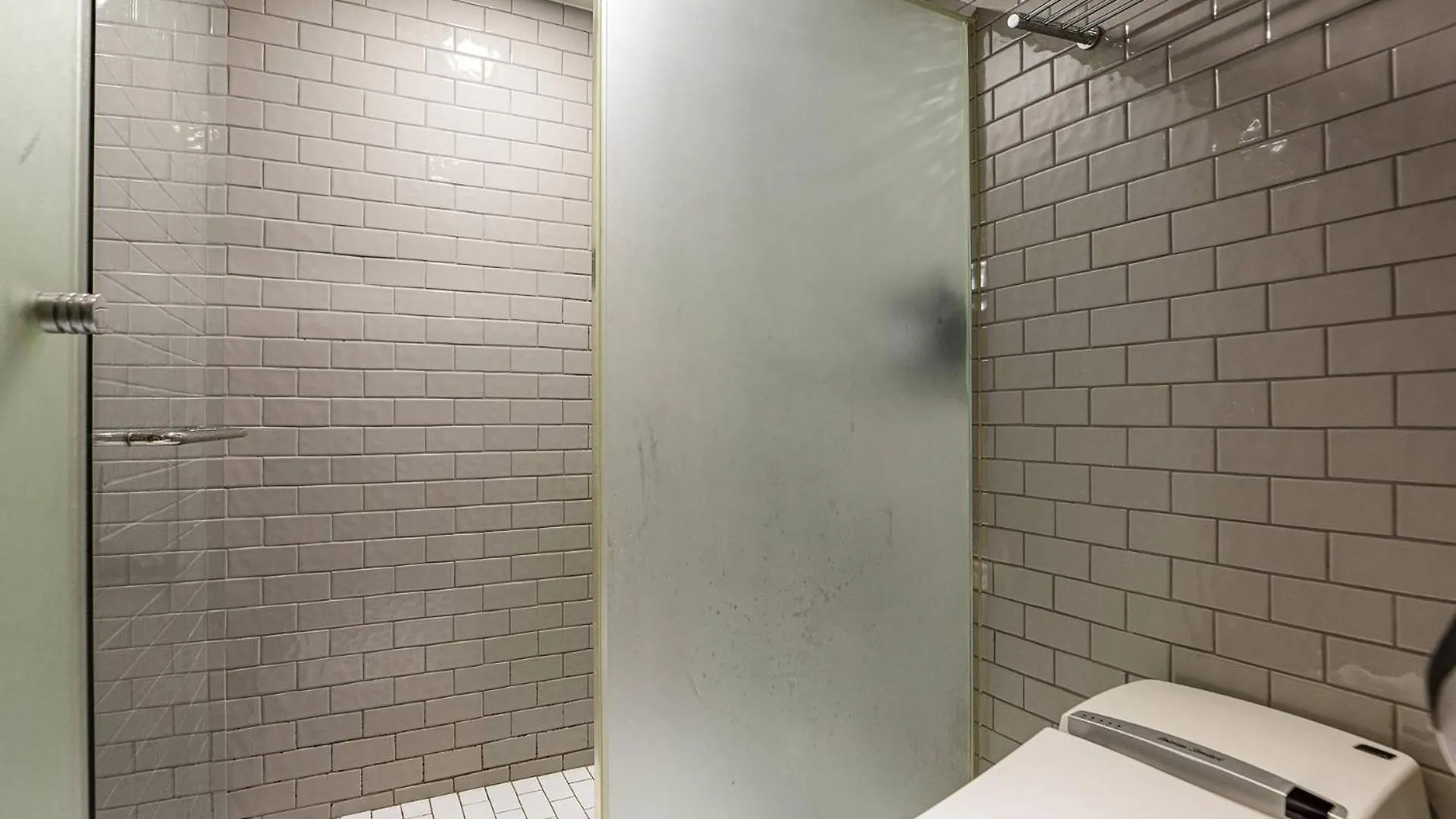 סיאול H-Avenue Hotel Yeoksam